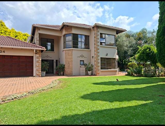 5 BEDROOM HOUSE FOR SALE IN MIDSTREAM ESTATE